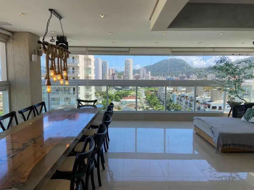 Foto 1 de Apartamento com 3 Quartos à venda, 127m² em Enseada, Guarujá