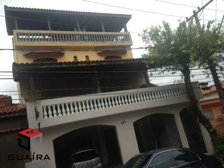 Foto 1 de Sobrado com 3 Quartos à venda, 350m² em Parque Novo Oratorio, Santo André