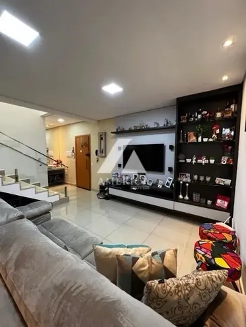 Foto 1 de Casa de Condomínio com 3 Quartos à venda, 160m² em Morada do Ouro, Cuiabá