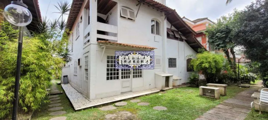 Foto 1 de Casa de Condomínio com 5 Quartos à venda, 216m² em Recreio Dos Bandeirantes, Rio de Janeiro