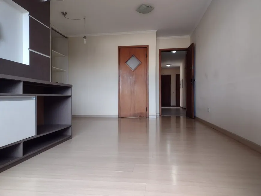 Foto 1 de Apartamento com 2 Quartos à venda, 67m² em Cabral, Curitiba