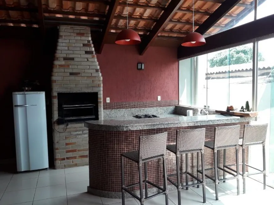 Foto 1 de Casa com 3 Quartos à venda, 140m² em Morro do Claro, Sete Lagoas