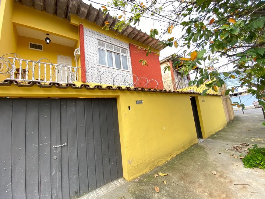 Foto 1 de Casa com 5 Quartos à venda, 240m² em Taquara, Rio de Janeiro