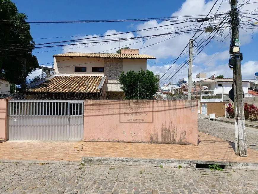 Foto 1 de Casa com 3 Quartos à venda, 178m² em Lagoa Nova, Natal