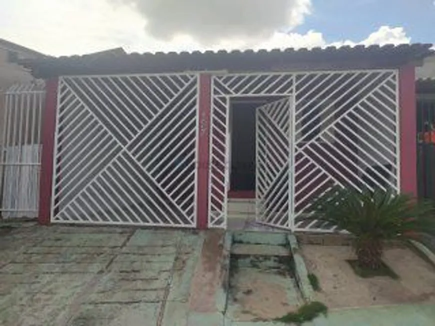 Foto 1 de Casa com 2 Quartos à venda, 120m² em Campo Velho, Cuiabá