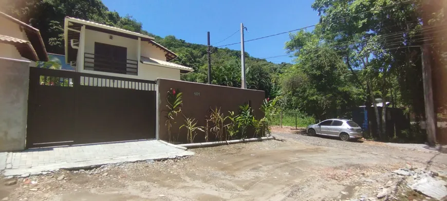 Foto 1 de Sobrado com 3 Quartos à venda, 140m² em Boiçucanga, São Sebastião