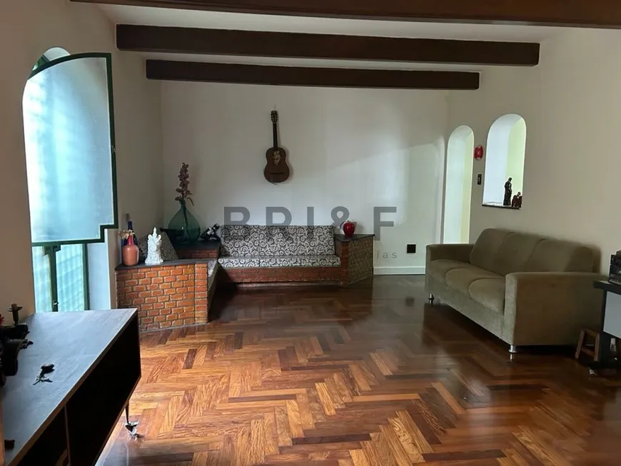 Foto 1 de Casa com 2 Quartos à venda, 175m² em Chácara Santo Antônio, São Paulo