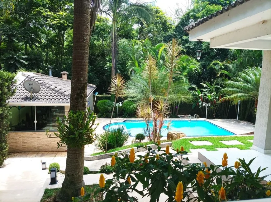 Foto 1 de Casa de Condomínio com 4 Quartos à venda, 380m² em Condomínio Vila Verde, Itapevi