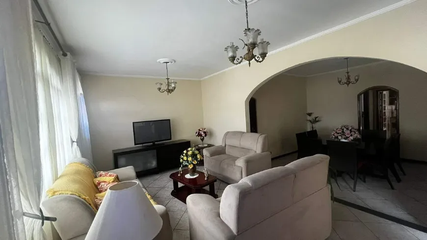 Foto 1 de Casa com 3 Quartos à venda, 250m² em Vila Valença, São Vicente