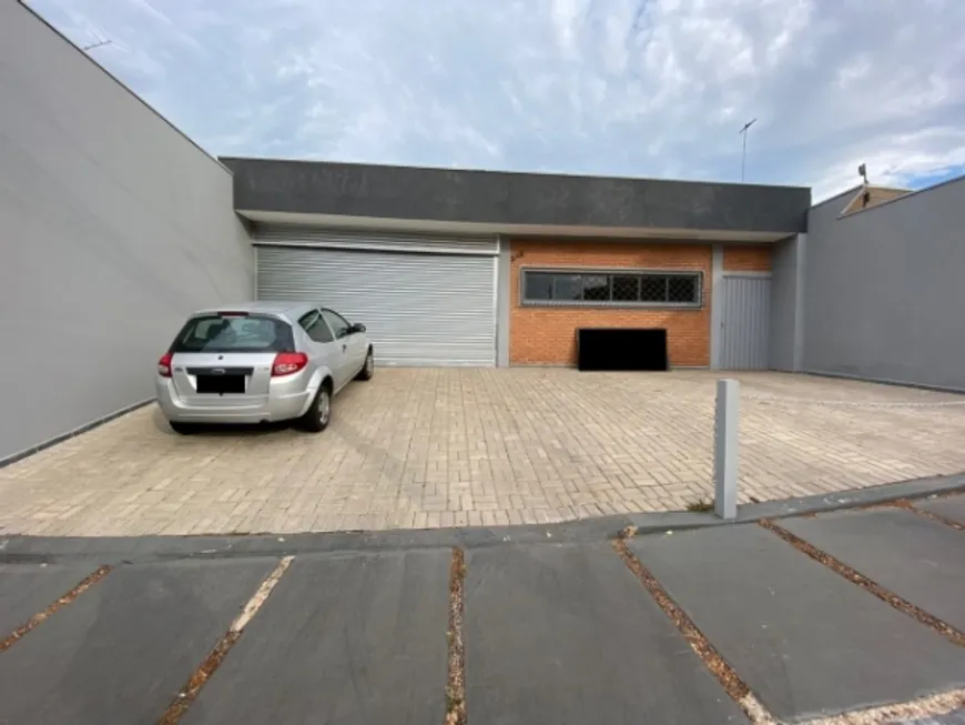 Foto 1 de Imóvel Comercial com 3 Quartos para alugar, 300m² em Vila Aeroporto Bauru, Bauru