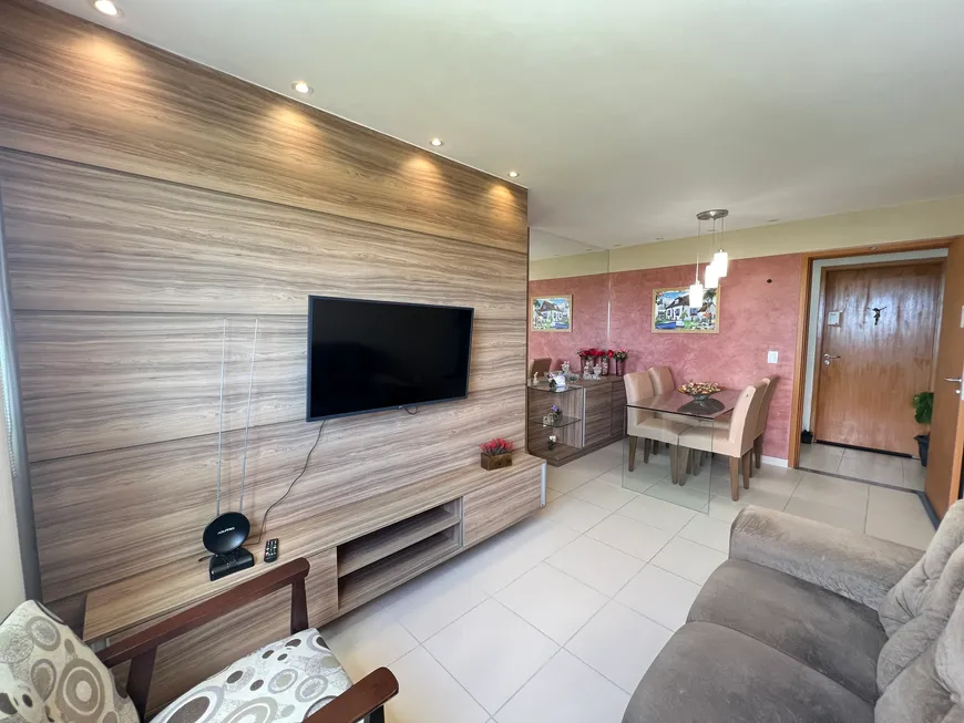 Foto 1 de Apartamento com 2 Quartos à venda, 50m² em Antares, Maceió