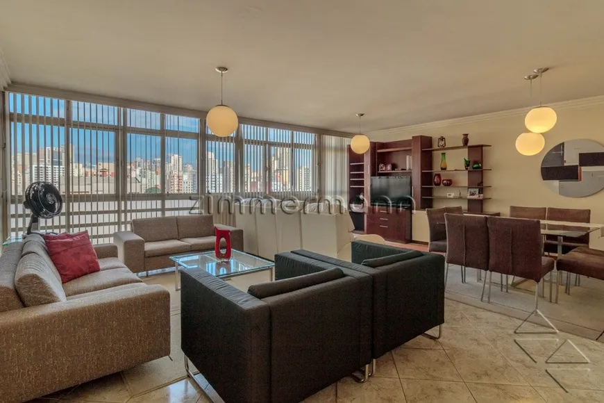 Foto 1 de Apartamento com 3 Quartos à venda, 157m² em Santa Cecília, São Paulo