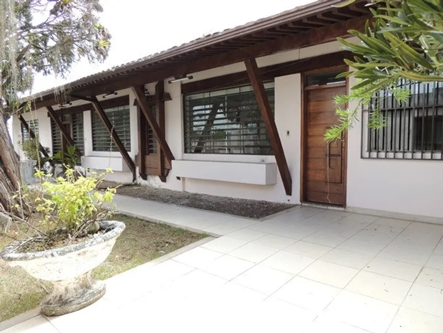 Foto 1 de Casa com 3 Quartos à venda, 350m² em Góes Calmon, Itabuna