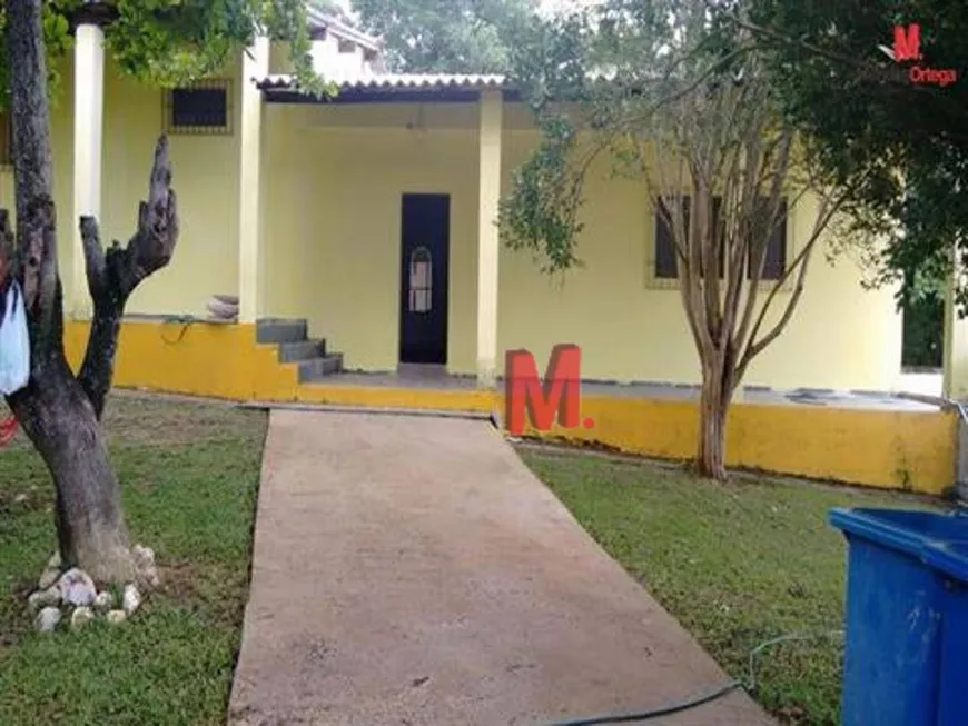 Foto 1 de Fazenda/Sítio com 3 Quartos à venda, 300m² em Cercado, Aracoiaba da Serra