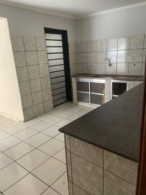 Foto 1 de Casa com 2 Quartos à venda, 100m² em Conjunto Habitacional São Deocleciano, São José do Rio Preto