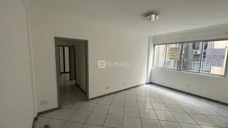 Foto 1 de Apartamento com 3 Quartos à venda, 78m² em Centro, Florianópolis