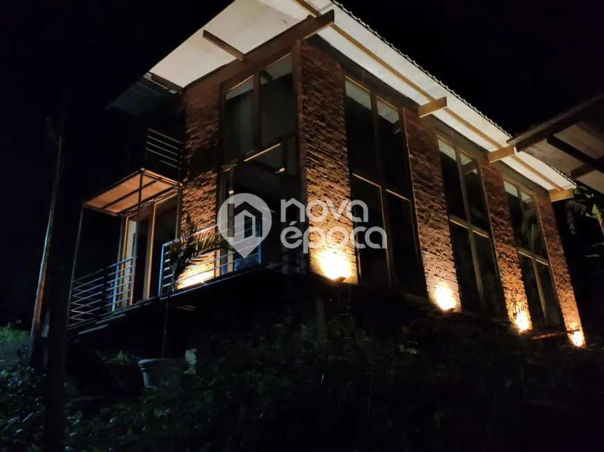 Foto 1 de Casa com 6 Quartos à venda, 250m² em Vargem Grande, Rio de Janeiro