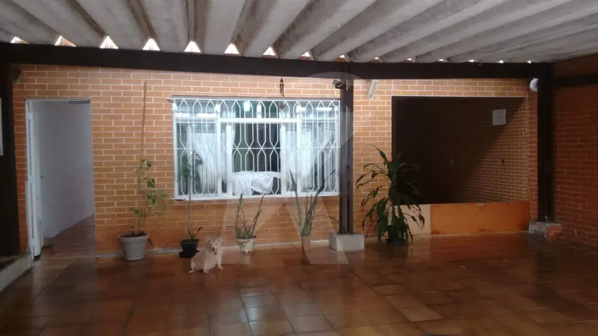 Foto 1 de Casa com 3 Quartos à venda, 300m² em Vila Mazzei, São Paulo