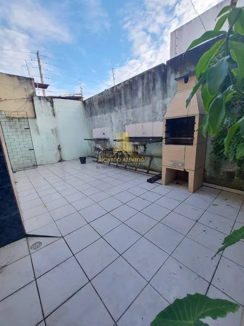 Foto 1 de Sobrado com 3 Quartos à venda, 169m² em Jardim das Flores, Osasco