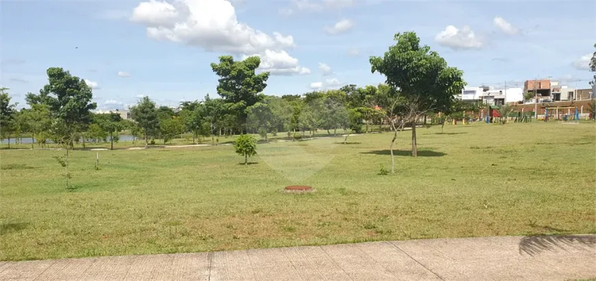 Foto 1 de Lote/Terreno à venda, 225m² em Residencial Lago dos Ipes, Itapetininga