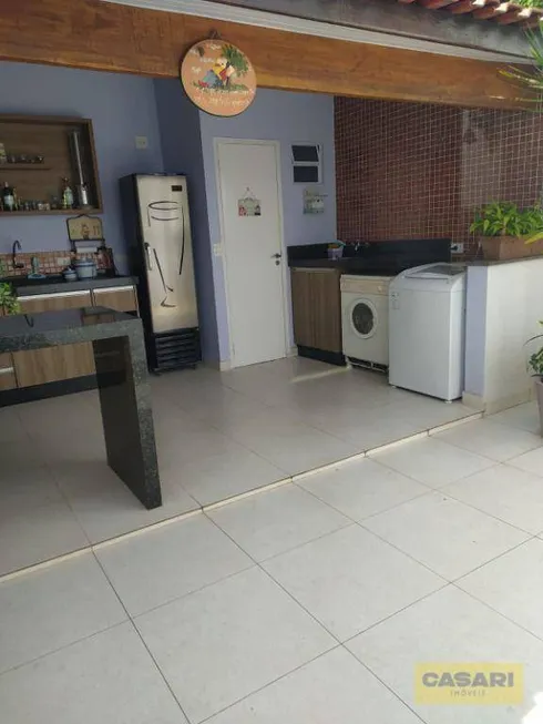 Foto 1 de Sobrado com 4 Quartos à venda, 188m² em Vila Valparaiso, Santo André