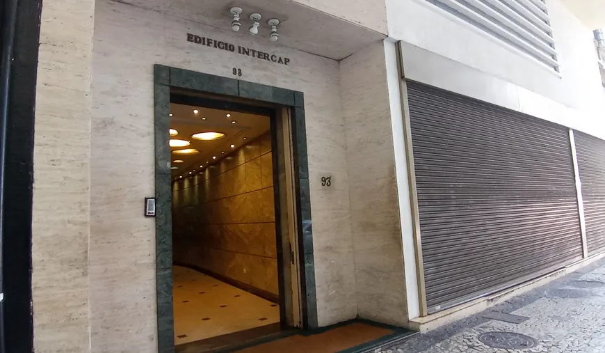 Foto 1 de Sala Comercial para alugar, 35m² em Centro, Rio de Janeiro