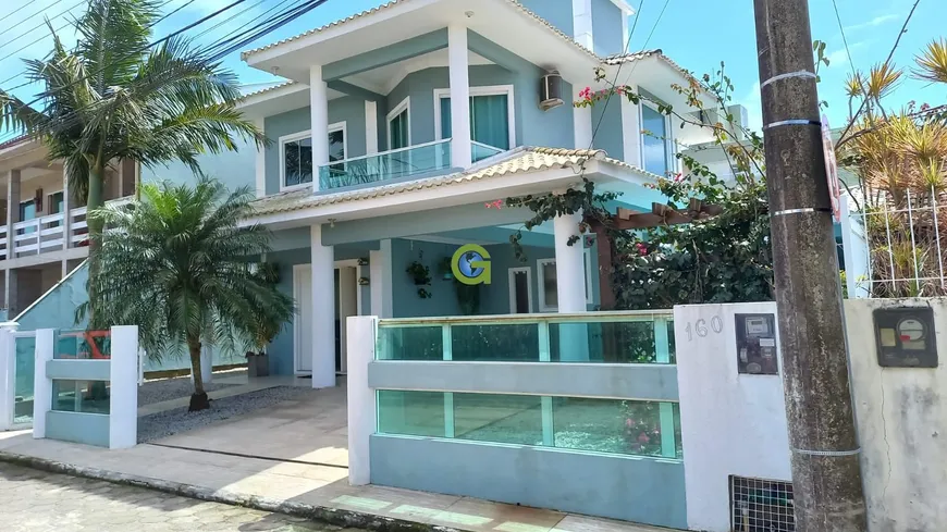 Foto 1 de Casa com 3 Quartos à venda, 180m² em Ingleses do Rio Vermelho, Florianópolis