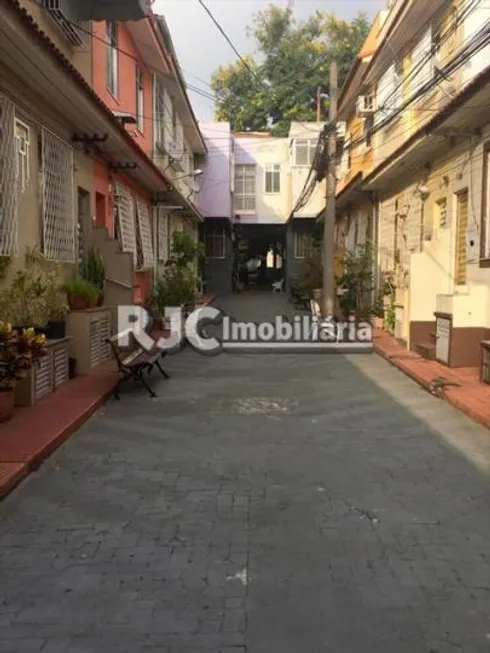 Foto 1 de Casa com 2 Quartos à venda, 64m² em São Cristóvão, Rio de Janeiro