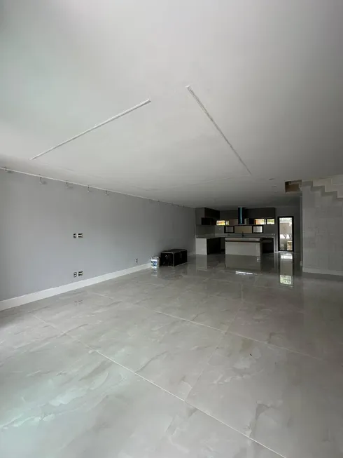 Foto 1 de Casa de Condomínio com 5 Quartos à venda, 498m² em Recreio Dos Bandeirantes, Rio de Janeiro