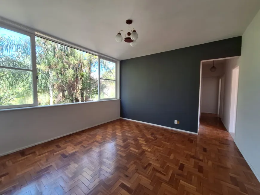 Foto 1 de Apartamento com 3 Quartos à venda, 96m² em Centro, Petrópolis