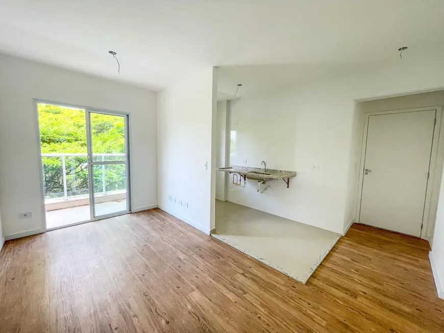 Foto 1 de Apartamento com 1 Quarto à venda, 40m² em Vila Regente Feijó, São Paulo