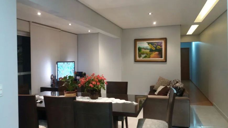 Foto 1 de Apartamento com 3 Quartos à venda, 88m² em Jardim Veneza, São José dos Campos