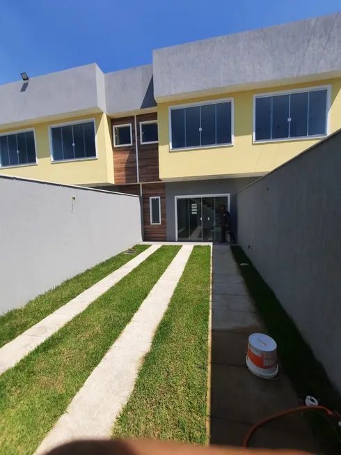 Foto 1 de Casa com 2 Quartos à venda, 60m² em Parque A Equitativa, Duque de Caxias