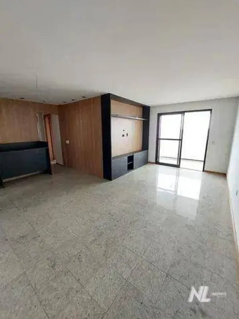 Foto 1 de Apartamento com 3 Quartos à venda, 105m² em Candelária, Natal