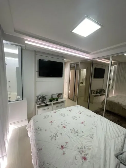 Foto 1 de Apartamento com 3 Quartos à venda, 100m² em Pioneiros, Balneário Camboriú