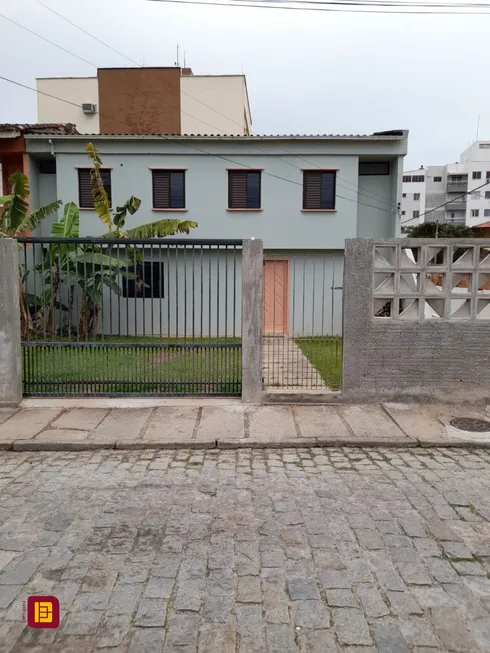 Foto 1 de Ponto Comercial à venda, 1m² em Trindade, Florianópolis