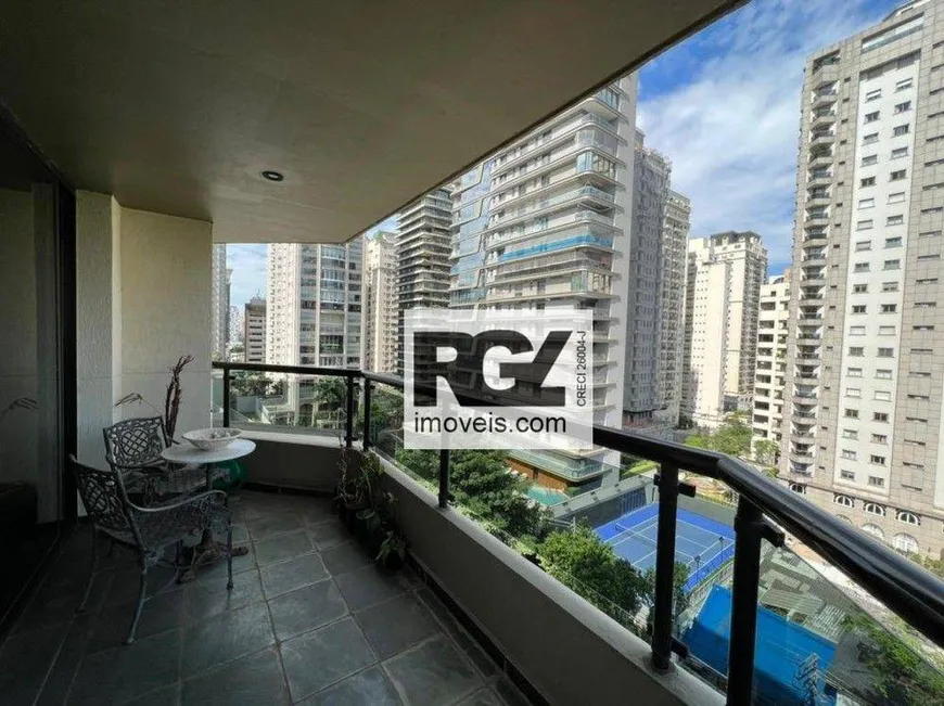 Foto 1 de Apartamento com 4 Quartos para venda ou aluguel, 220m² em Jardim Paulista, São Paulo