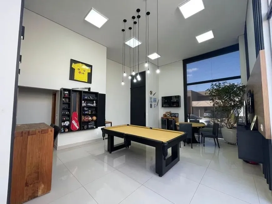 Foto 1 de Casa de Condomínio com 3 Quartos para alugar, 250m² em Fazenda Vau das Pombas, Goiânia