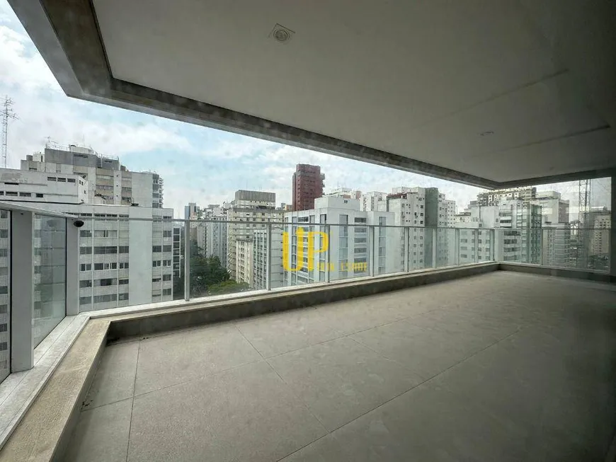 Foto 1 de Apartamento com 4 Quartos à venda, 389m² em Itaim Bibi, São Paulo