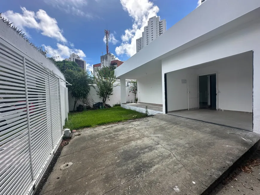 Foto 1 de Casa com 4 Quartos à venda, 280m² em Casa Forte, Recife