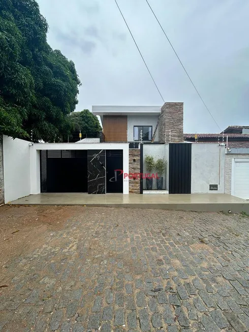 Foto 1 de Casa com 4 Quartos à venda, 147m² em Cancela Preta, Macaé