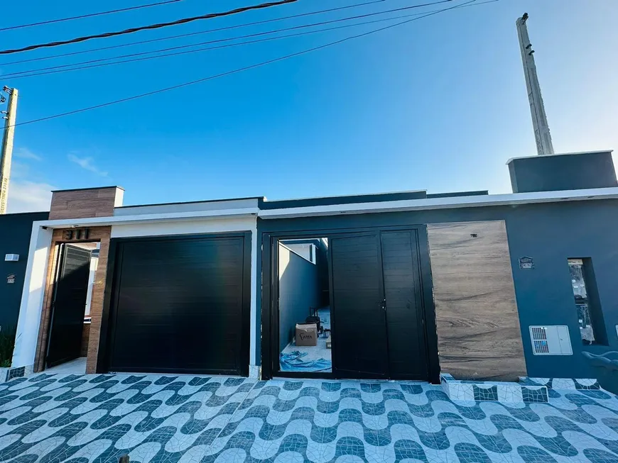 Foto 1 de Casa com 2 Quartos à venda, 86m² em Centro, Mongaguá
