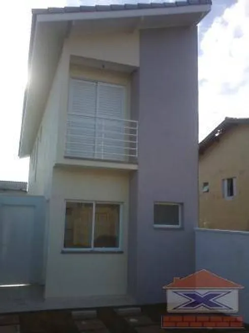 Foto 1 de Casa de Condomínio com 2 Quartos à venda, 100m² em Altos de Caucaia, Cotia