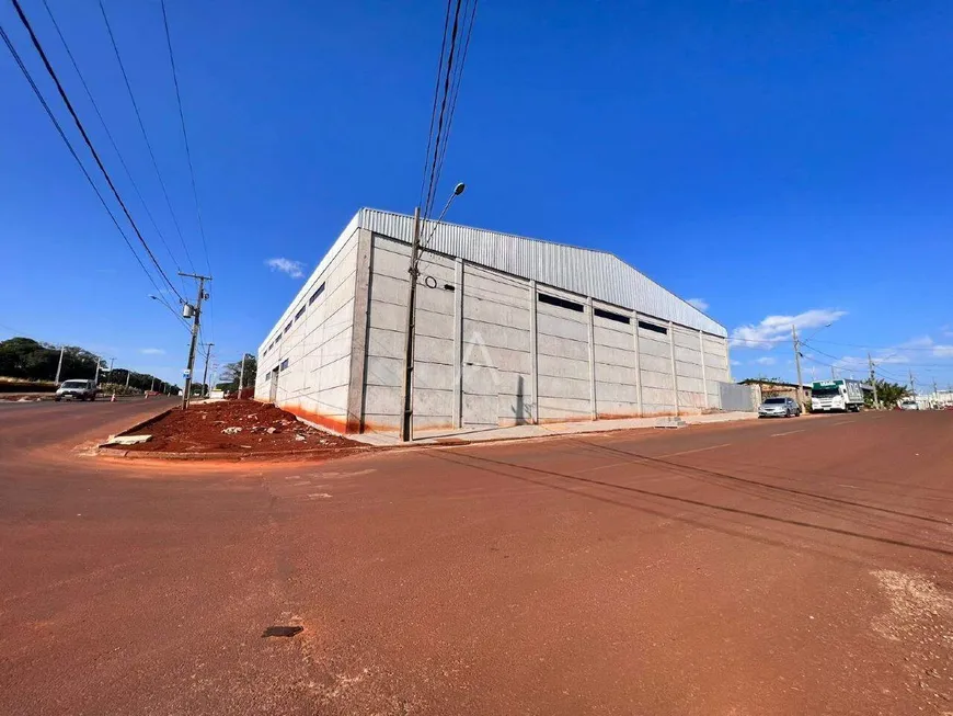 Foto 1 de Galpão/Depósito/Armazém para alugar, 1800m² em Interlagos, Cascavel