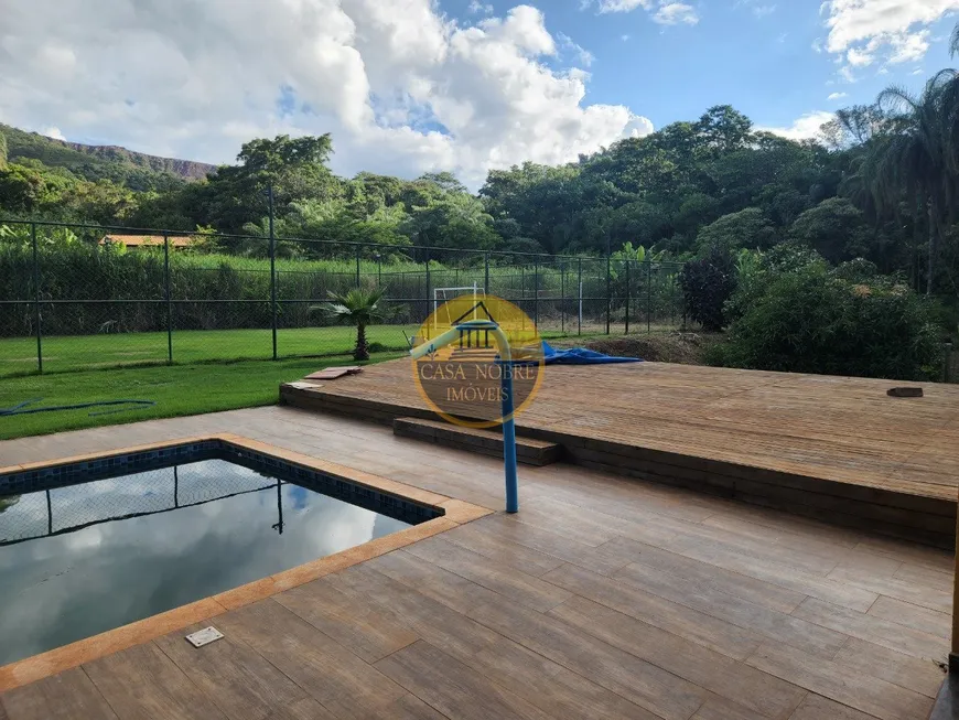 Foto 1 de Fazenda/Sítio com 4 Quartos à venda, 250m² em Serra Azul, Mateus Leme