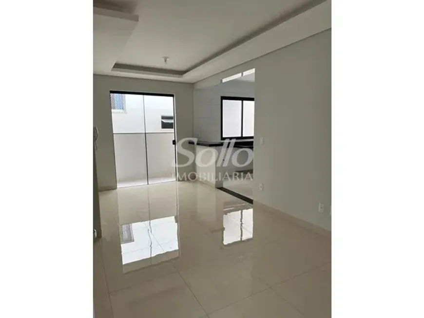 Foto 1 de Apartamento com 2 Quartos à venda, 55m² em Santa Mônica, Uberlândia