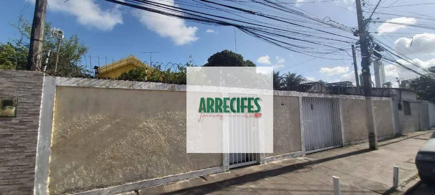 Foto 1 de Casa com 3 Quartos à venda, 379m² em Campo Grande, Recife