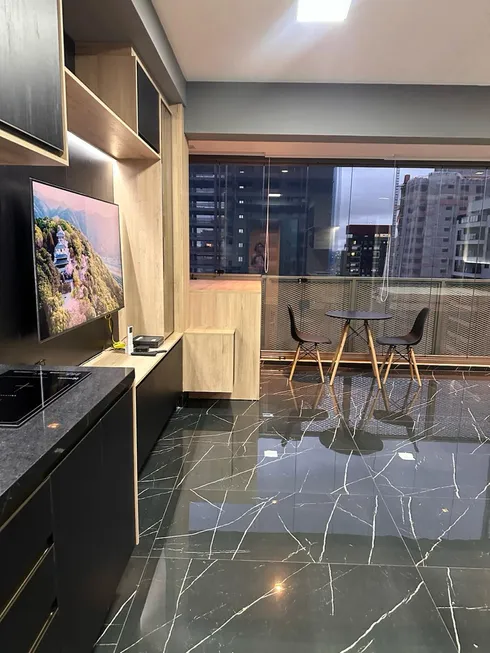 Foto 1 de Apartamento com 1 Quarto para alugar, 37m² em Pinheiros, São Paulo