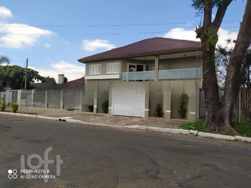 Foto 1 de Casa com 3 Quartos à venda, 370m² em Harmonia, Canoas