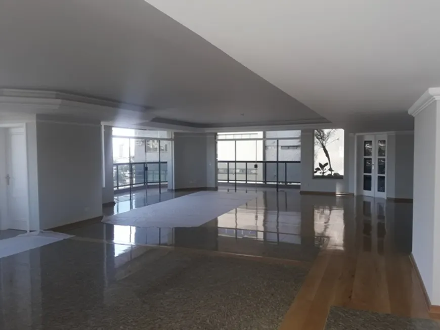 Foto 1 de Apartamento com 4 Quartos à venda, 464m² em Centro, Americana